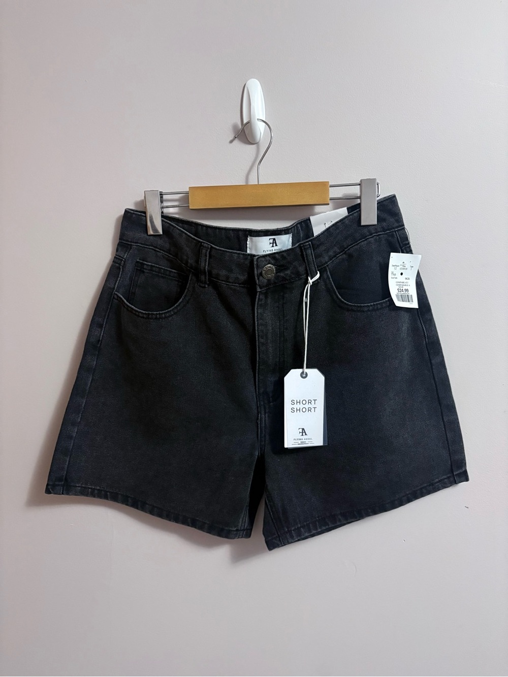 ✨3 FOR $20✨ NWT Denim Shorts